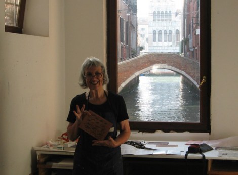 jan in canal studio (web)